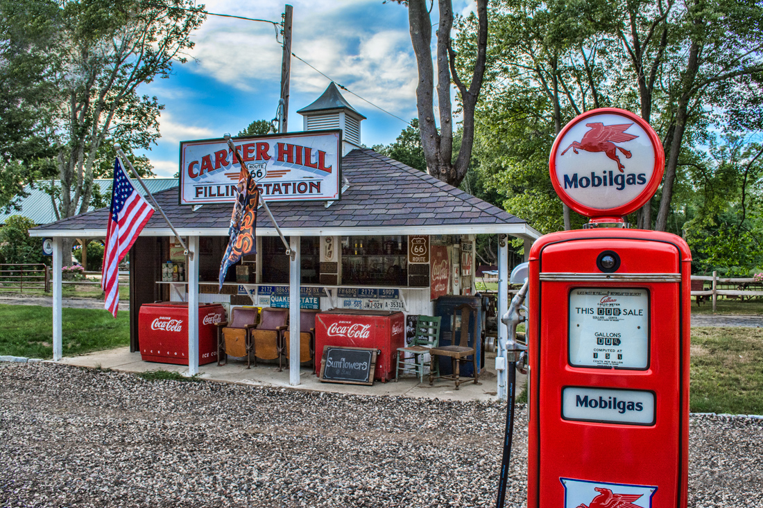 Carter Hill Farm - Replica Vintage Gas Station/Store